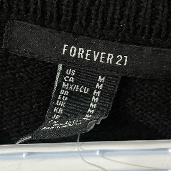 Cropped Knit Vest - Picture 2 of 3